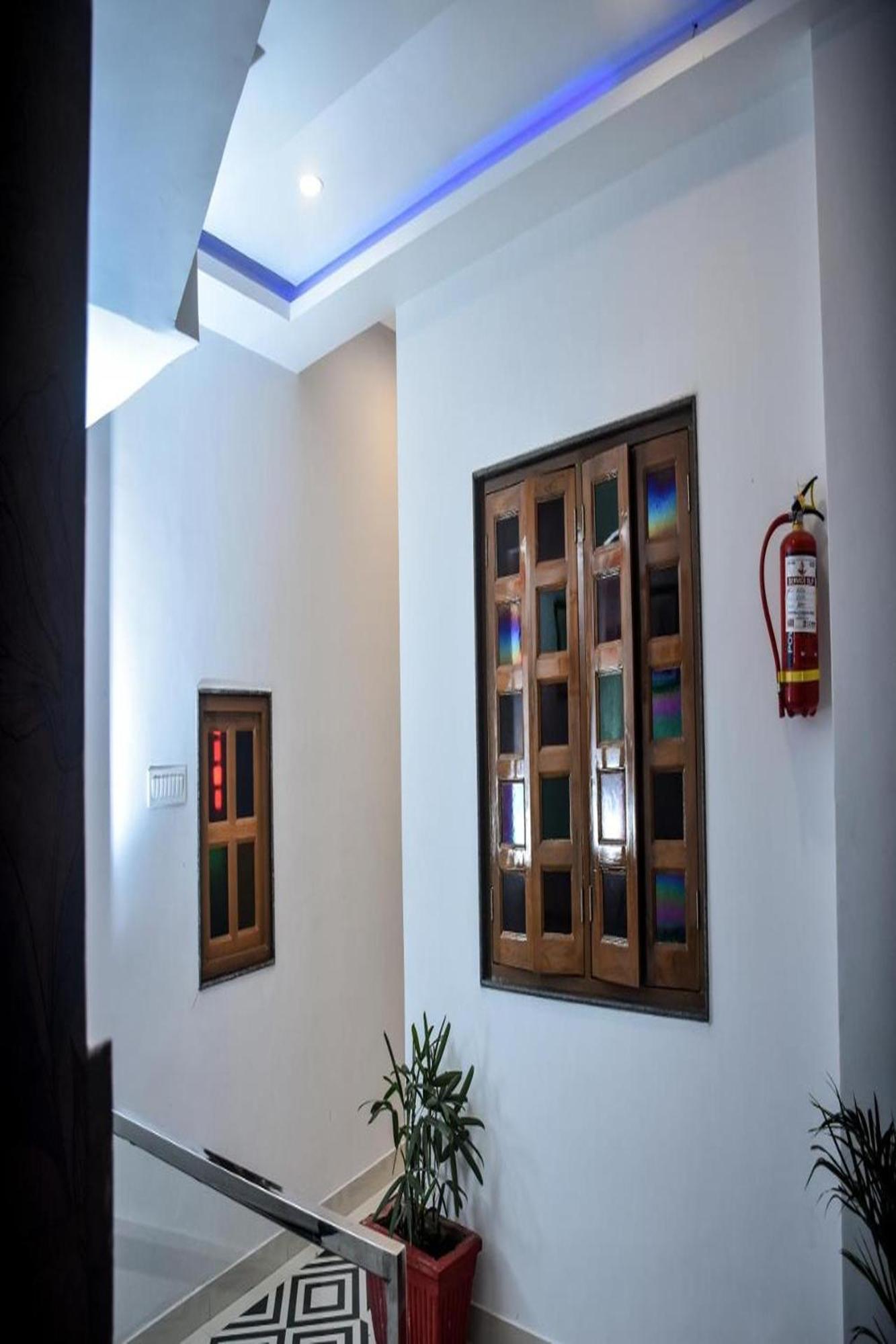 Hotel Lake Bridge Udaipur Exterior foto