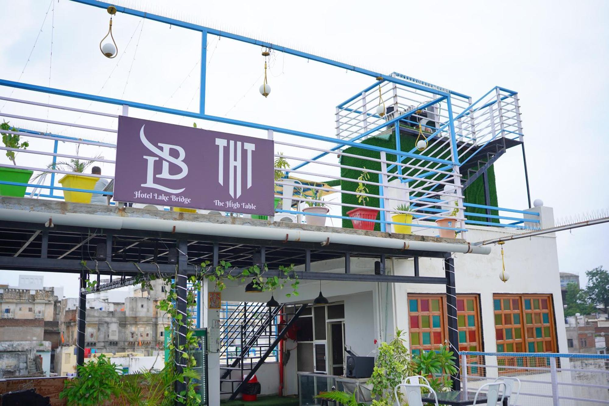 Hotel Lake Bridge Udaipur Exterior foto